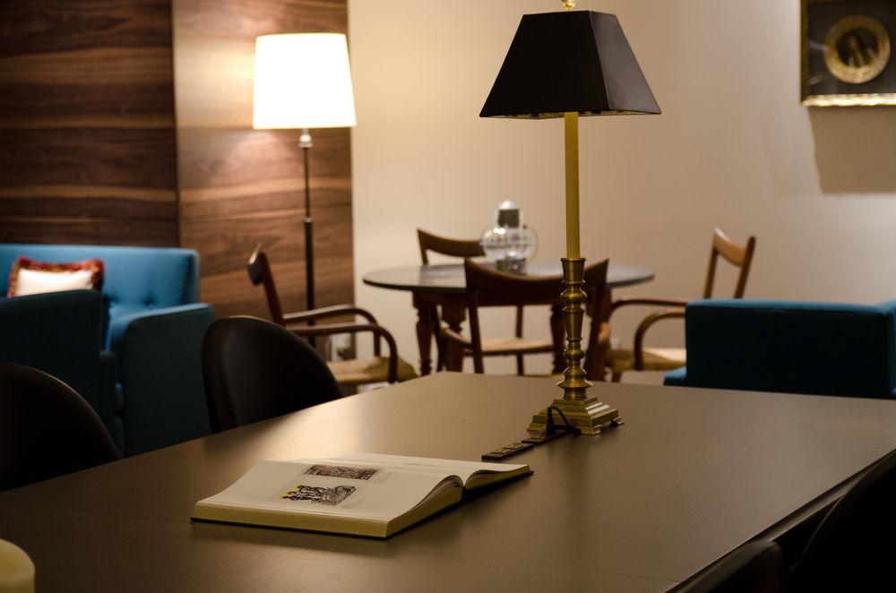 Courtyard By Marriott Tokyo Station Hotel Exterior photo